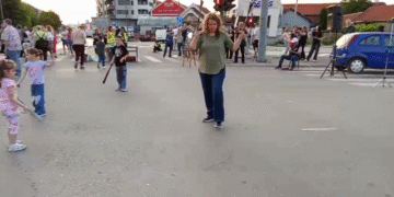 Šta je POI i kako leskovački osnovci, kroz kulturu drugih naroda, neguju srpsku tradiciju