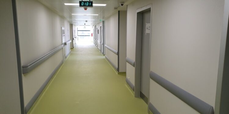 Počelo preseljenje pacijenata u renovirani deo bolnice