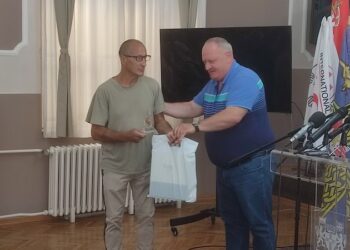 Višestrukim davaocima krvi uručena priznanja: Priznanje “Široko srce“ pripalo radnicima Jure