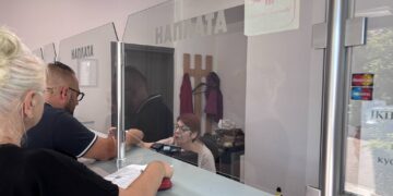 Odeš da platiš račun za vodu, sa šaltera se vratiš ponižen i izvređan