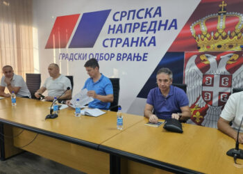 Raspusten Gradski odbor SNS-a u Vranju: Vučević postavio poverenike