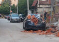 Blokovi pali sa gradilišta u Nišu i oštetili automobil, opozicija traži odgovornost