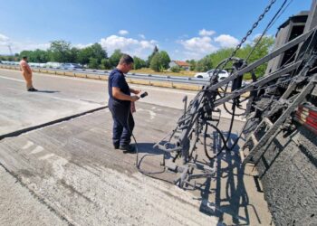 U toku rehabilitacija 6 kilometara auto-puta od Brestovca do Doljevca