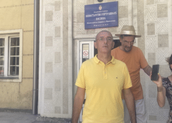 Zbog tvita na informativni razgovor u policiji