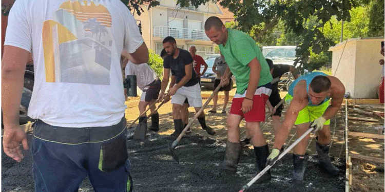 Gradonačelnik tvrdio da je problem rešen, u Donjem Brijanju kažu da je voda i dalje daleko