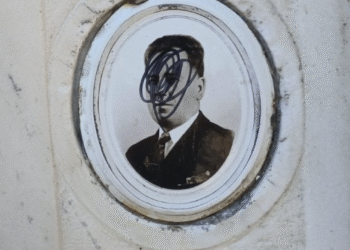 Vandali išarali slike na spomenicima na Gradskom groblju
