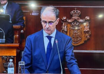 Macut došao da slavi 100 dana Vlade u Lebanu – Spirić: Dok narod ovde pere veš u lavoru, on obilazi Caričin grad