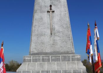 Kosti ratnika, heroja “Leskovačkog manevra“ ne leže ispod Koridora 10, već u spomen kosturnici: Leskovački istoričari demantuju neistine sa Tik-toka