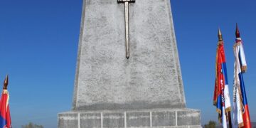 Kosti ratnika, heroja “Leskovačkog manevra“ ne leže ispod Koridora 10, već u spomen kosturnici: Leskovački istoričari demantuju neistine sa Tik-toka