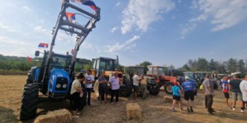 Peta „Traktorijada“ u Gornjoj Jajini: Više od sto traktora i 250.000 dinara nagradnog fonda