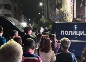 Leskovčani ponovo dobijaju prekršajne prijave bez legitimisanja tokom protesta