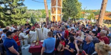 Sveti Ilija u Leskovcu: Najveće okupljanje vernika u poslednjih 20 godina uz obeležavanje 136 godina hrama