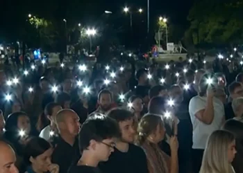 „Srbija nije DOO“ – protest u Nišu protiv privatizacije javnih preduzeća