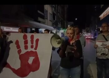 “Koga čuvate“, pitali su, po ko zna koji put Leskovčani, do zuba opremljenu žandarmeriju