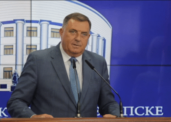 Razmatra se opcija da Dodik bude kandidat za predsednika Srbije nakon Vučića