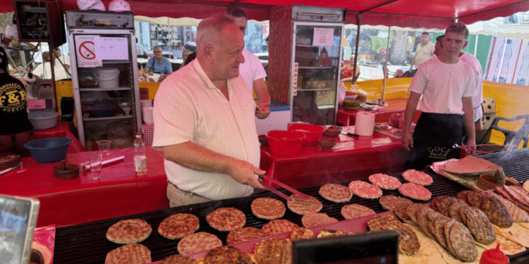 Cvetanović na Roštiljijadi najavio otvaranje još jednog tržnog centra u Leskovcu