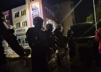 Novinarske i medijske organizacije: Crvena linija pređena — Brutalni napadi na novinare/ke i medijske radnike/ce tokom protesta u Srbiji