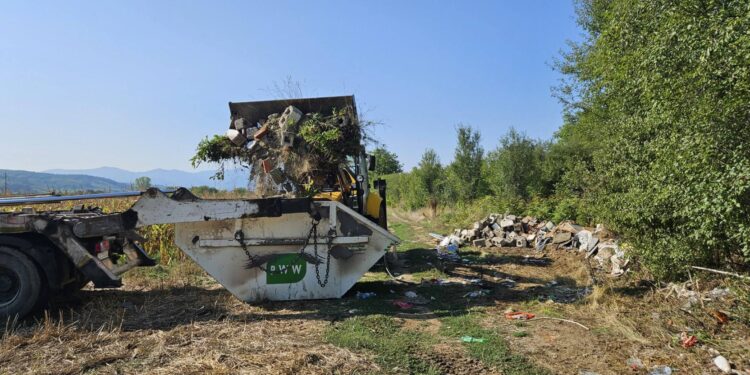 Nakon pisanja Rešetke uklonjena divlja deponija između dva leskovačka naselja