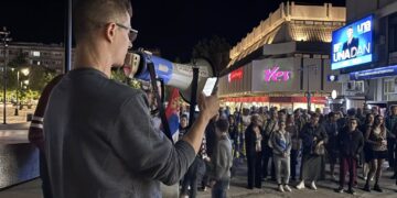 Sa prvog PRAVOG Zbora građana u Leskovcu poruke o jedinstvu i otporu interesnim grupama – VIDEO