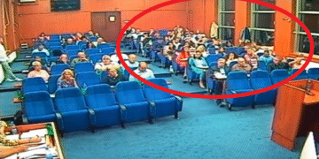 Dobro zapamtite ove ljude: Oni su odbili da se gimnazijalcima za humanost dodeli Oktobarska nagrada!