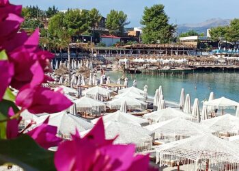 Albaniju morate posetiti da biste je zavoleli: Dva mora, čudesna priroda i srdačni ljudi