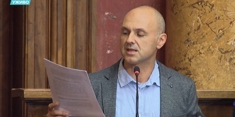 Dinić: Aleksandar Miljković iz Lebana, član Saveta Filozofskog fakulteta, optužen za seksualno zlostavljanje maloletnika