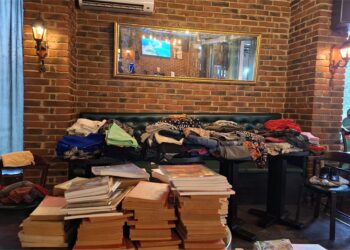 Akcija „Duks&Books“ se vraća: Razmena garderobe i knjiga
