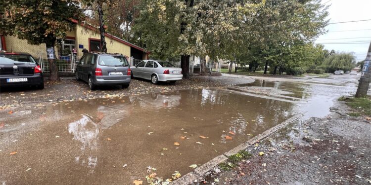 Do ulaza u vrtić „Lane“- samo sa čamcima: Na višegodišnji problem, nadležni žmure