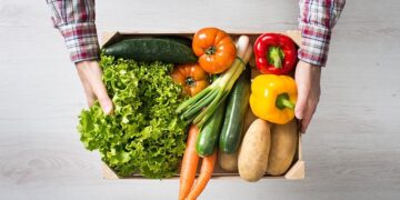 Dok bacamo hiljade tona hrane, petina Srbije je na rubu siromaštva: Novi zakon bi mogao da donese pozitivne promene