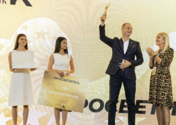 Nagrada „Prosvetitelj“ za 2025. godinu pripala profesoru i rođenom Leskovčaninu, Predragu Jovanoviću