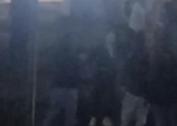 Grupa dece pretukla devojčicu u centru grada, policija stigla tek nakon drugog poziva građana