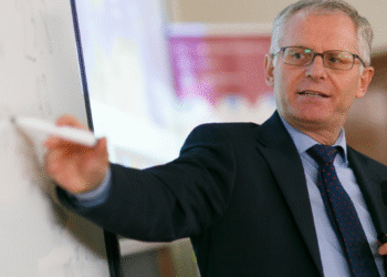 Bisljimi obavestio EU da Srbija namerno blokira pare za Albance u Preševu, Bujanovcu i Medveđi