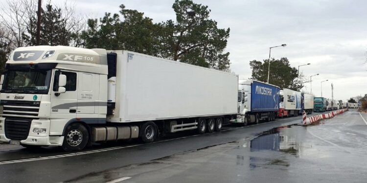 Srpski vozači kamiona na udaru šengenskih pravila