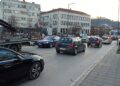 Zbor radova u ulici Pana Đukića, saobraćaj u Leskovcu, tokom popodnevnog špica, u totalnom kolapsu