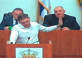 Vučković najavio krivičnu prijavu protiv lekara i sestre zbog smrti odbornika Momčila Antića – VIDEO