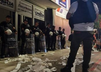 2025 – Godina u kojoj se sistem lomi: Hronika jedne krize i društvenog raslojavanja Leskovca