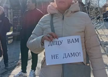 Dobrašinović: Ako gradonačelnik ne kaže ko je napao mog sina – neka podnese ostavku