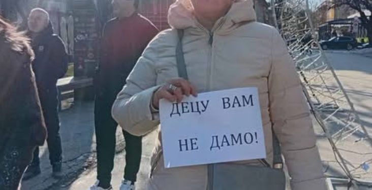 Dobrašinović: Ako gradonačelnik ne kaže ko je napao mog sina – neka podnese ostavku