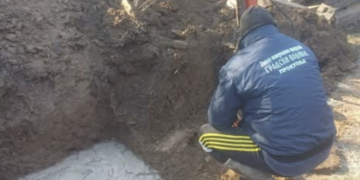 Zbog pada potpornog zida otežana sanacija kvara na vodovodnoj mreži