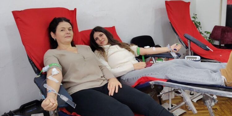 Rekordan broj davalaca u Leskovcu na današnjoj prazničnoj akciji