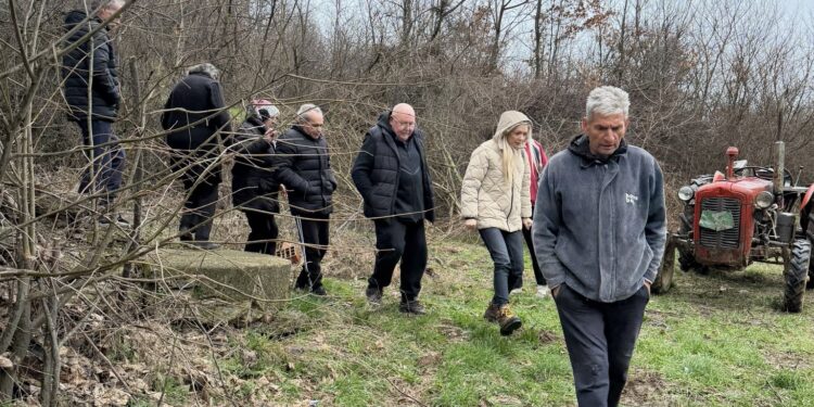 Zaplanjska sela bez vode: Meštani Vilandrice traže završetak radova na vodovodu