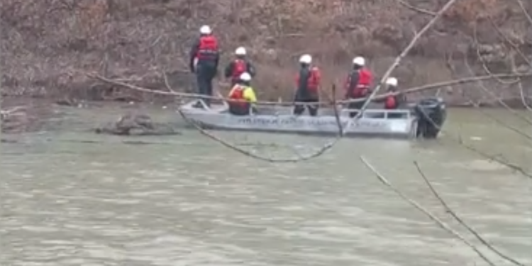 Nema traga Stefanu i Slaviši, a ni njihovom čamcu na Barju: Porodice strahuju od najgoreg