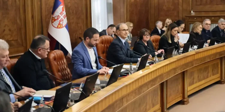 Stvarna briga ili predizborno dodvoravanje: Vlada usvojila šest programa podrške poljoprivredi i privredi