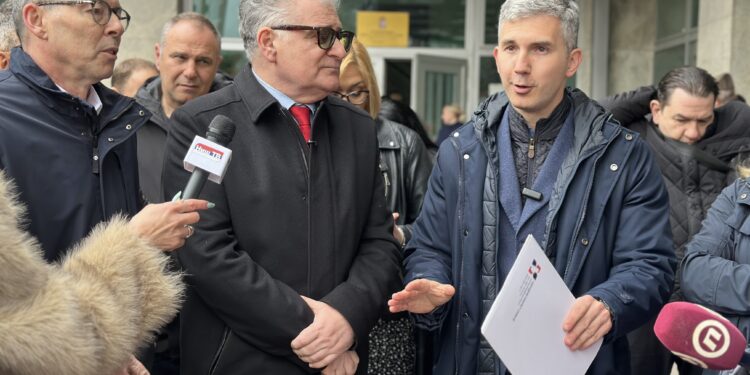 Niška opozicija traži vanredne lokalne izbore, uskoro počinje prikupljanje potpisa