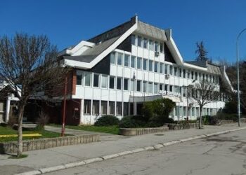 Roditelji u strahu zbog ukidanja popodnevne smene na pedijatriji u Grdelici, pokrenuli onlajn peticiju