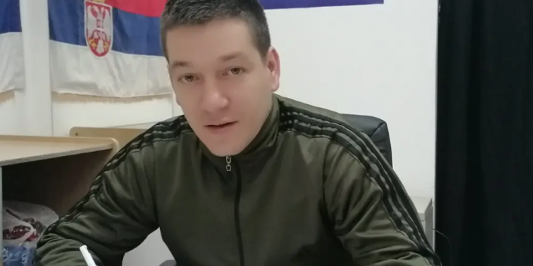 Nezavisni odbornik zaposlen kao portir, ujak mu javio da ima slobodno mesto