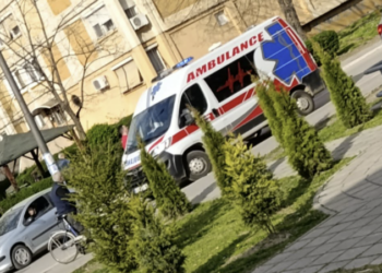 Udes u Dubočici: Jedna osoba povređena, prebačena u bolnicu