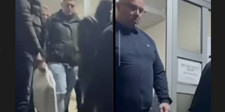 SSP: Miloš „Životinja“ i prijatelj prvog čoveka Medveđe iznosili izborni materijal sa biračkog mesta u Boru