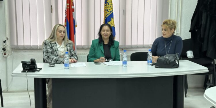 Alarmantni podaci iz Leskovca: Više od polovine Romkinja stupa u brak pre 18. godine