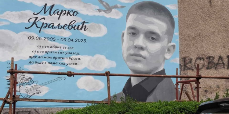 Mural za nastradalog Marka i pitanja bez odgovora: Zašto nema optužnice ni posle godinu dana?